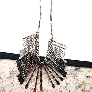 Bib Metal  Silver Tone  Statement Raidance Necklace 17"
